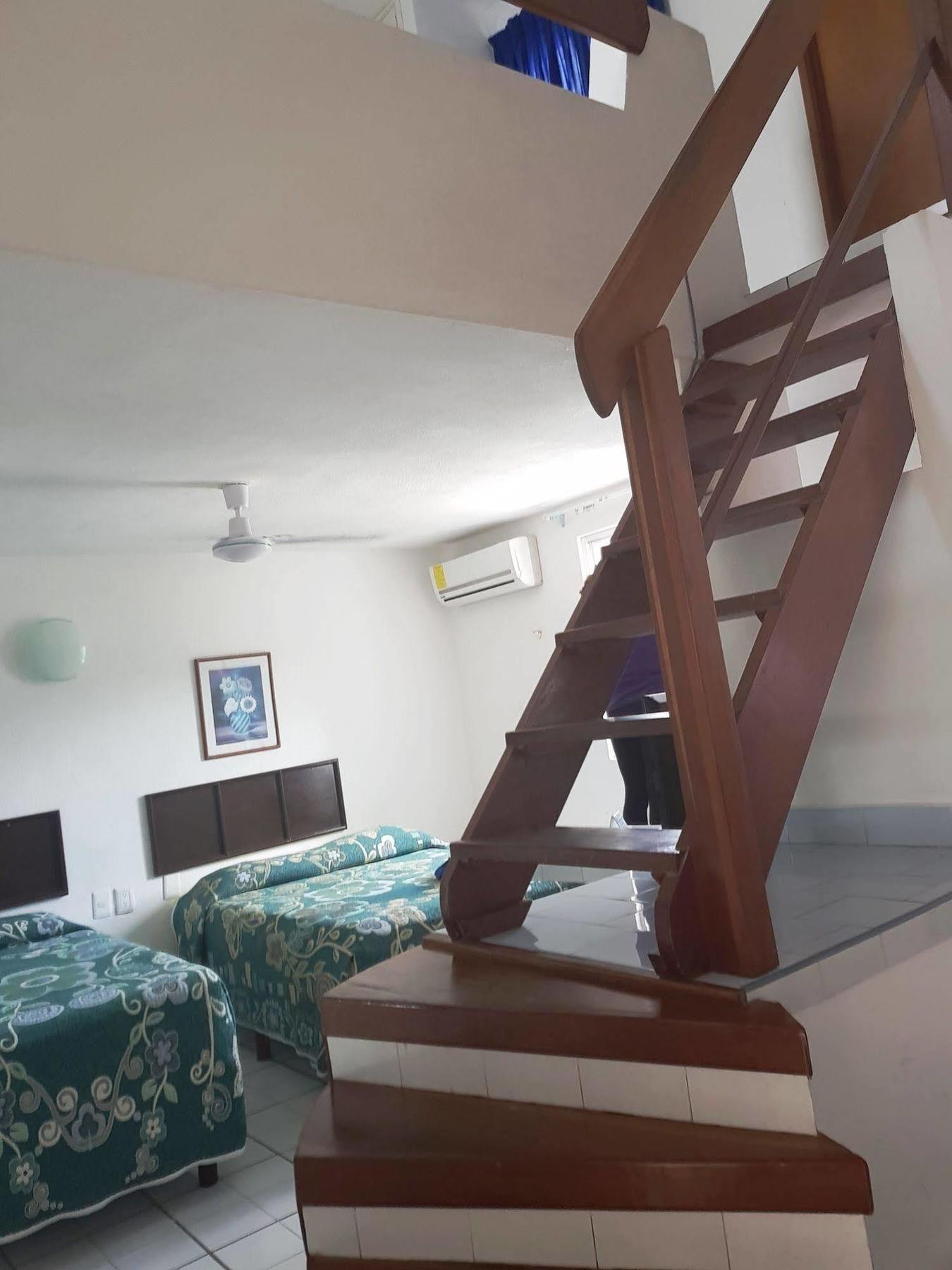 Hotel Suites Le Monde Cancun Exterior photo